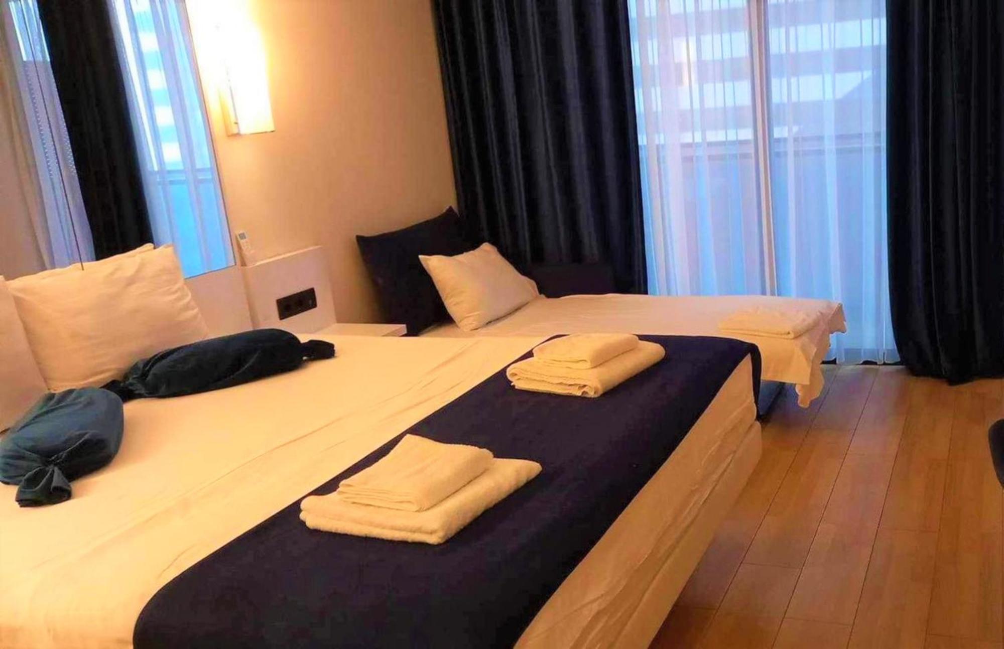 Luxury Beach Front Hotel Batoumi Extérieur photo