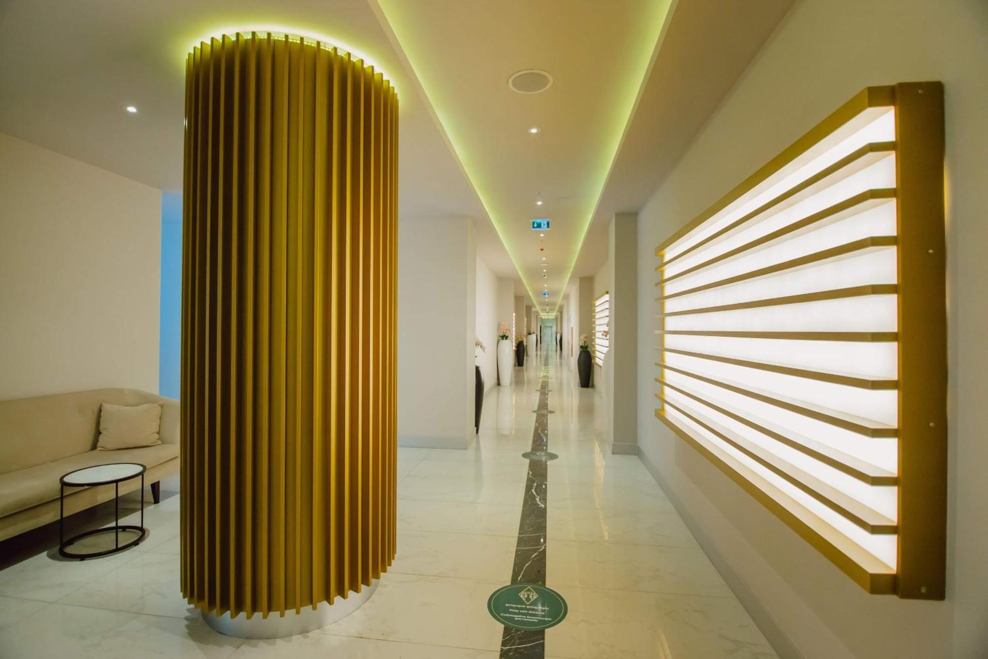 Luxury Beach Front Hotel Batoumi Extérieur photo
