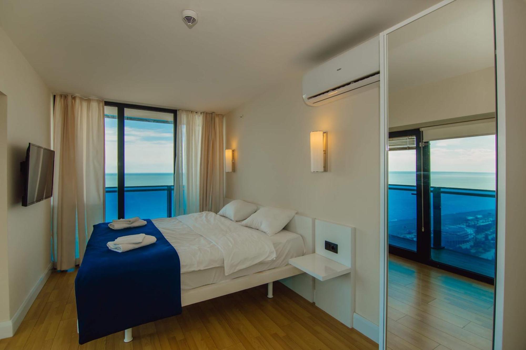 Luxury Beach Front Hotel Batoumi Extérieur photo