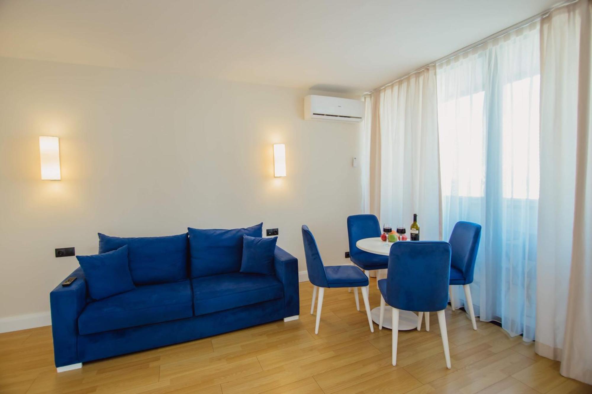 Luxury Beach Front Hotel Batoumi Extérieur photo